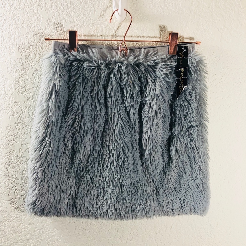 Petticoat Alley Sherpa like skirt dusty blue